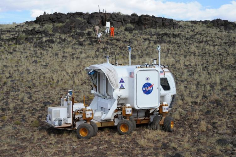 Rover come over